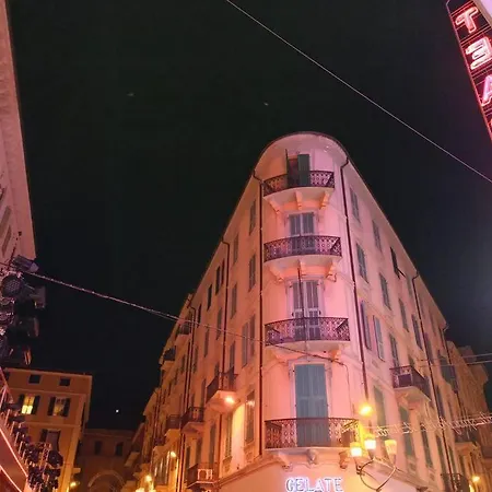 L' Amanzia - Bilocale Fronte Ariston Apartman *